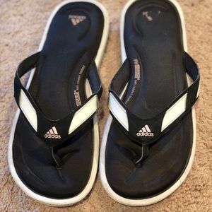 Adidas fit foam sandals